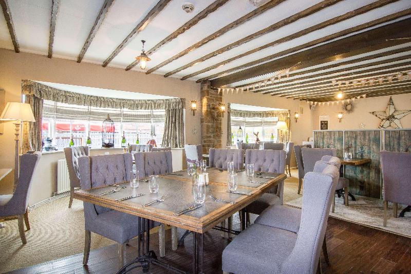 فندق Black Horse Inn