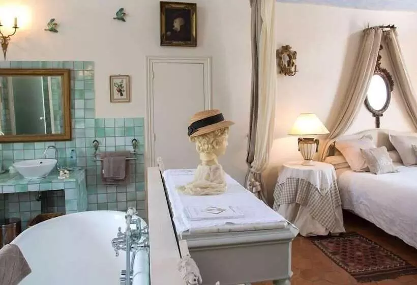 Отель Château De La Rue