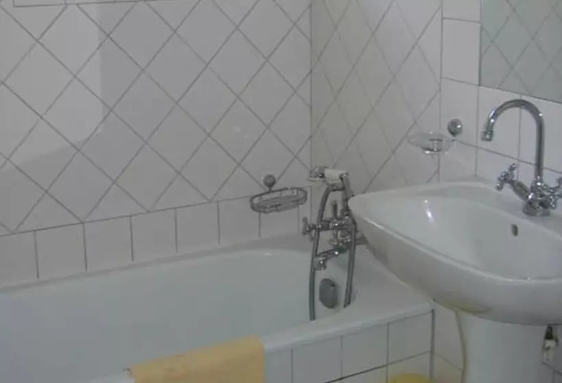 Отель Château De La Rue