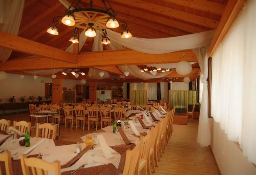 هتل Domačija Vodnik & Apartments