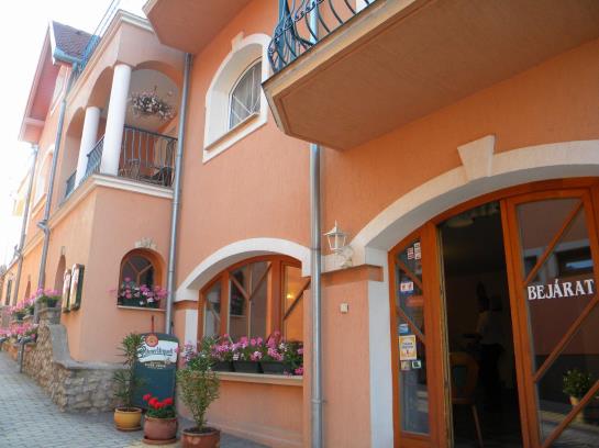 Hotel Fonix Panzio