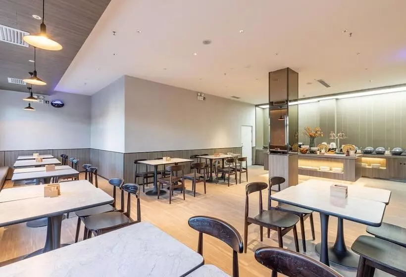 Отель Hanting  Tianjin Yibindao Metro Station