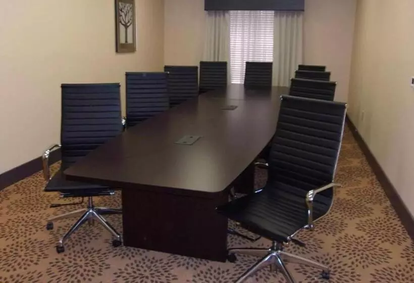 Holiday Inn Express Hotel & Suites Goldsboro   Base Area, An Ihg