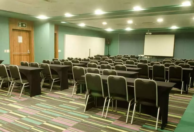 Hotel Ibis Styles Confins Aeroporto