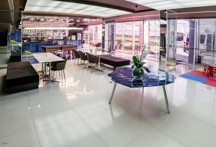 Hotel Ibis Styles Confins Aeroporto