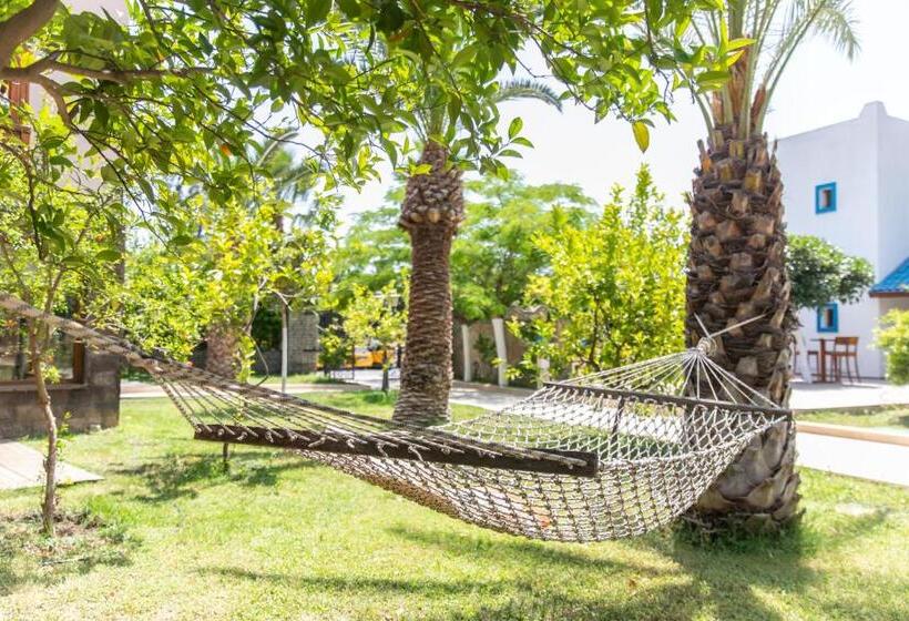 בית מלון כפרי Ipek Garden Palace Residence   Boutique Class