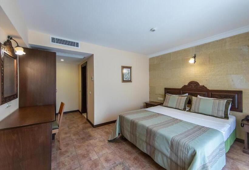 בית מלון כפרי Ipek Garden Palace Residence   Boutique Class