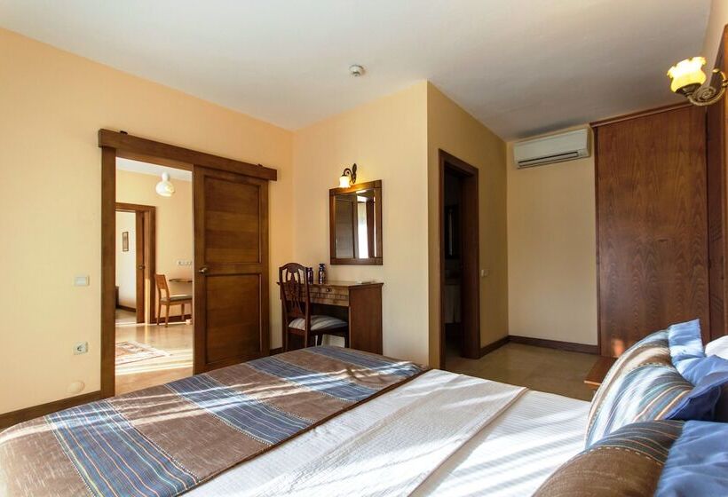 בית מלון כפרי Ipek Garden Palace Residence   Boutique Class