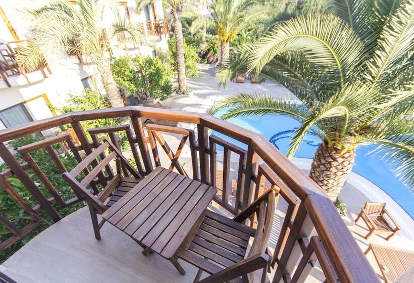 בית מלון כפרי Ipek Garden Palace Residence   Boutique Class