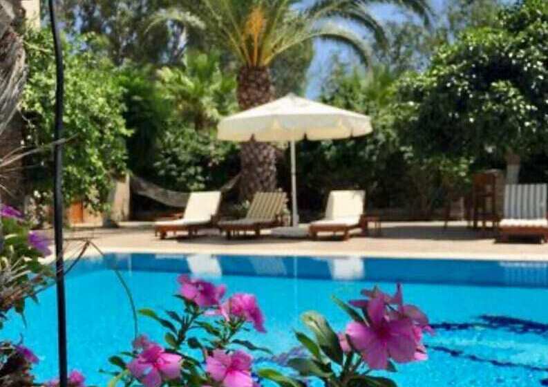 בית מלון כפרי Ipek Garden Palace Residence   Boutique Class