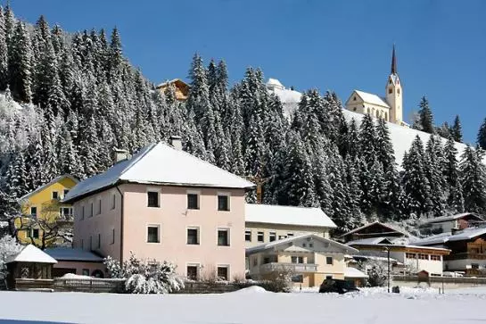 Hotel Pfarrhof Strassen