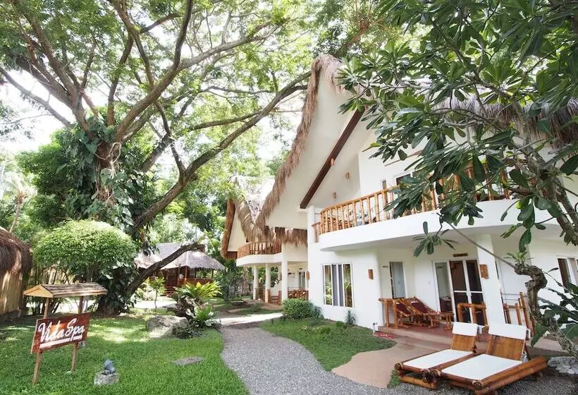 Hotel Pura Vida Beach & Dive Resort