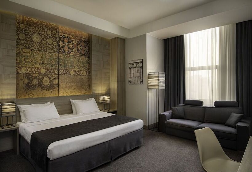 Republica Hotel Yerevan