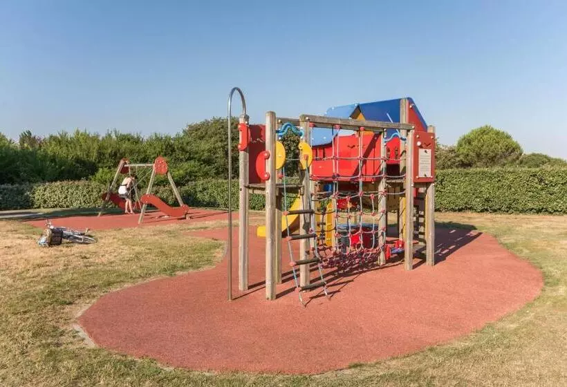 호텔 Résidence Pierre & Vacances Le Domaine De Bourgenay