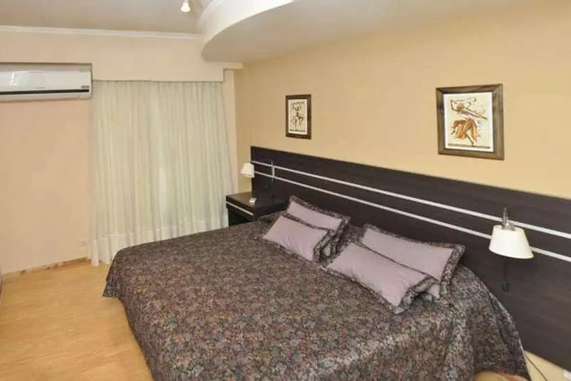 هتل Santiago Building