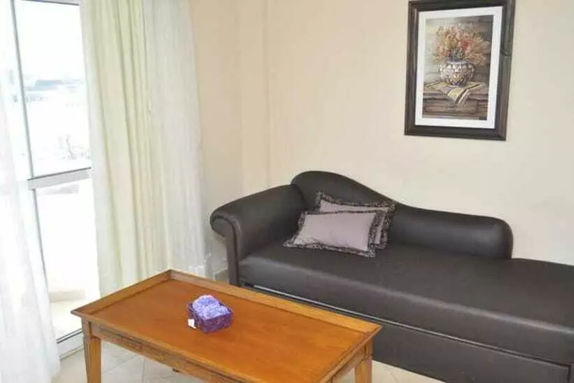 هتل Santiago Building