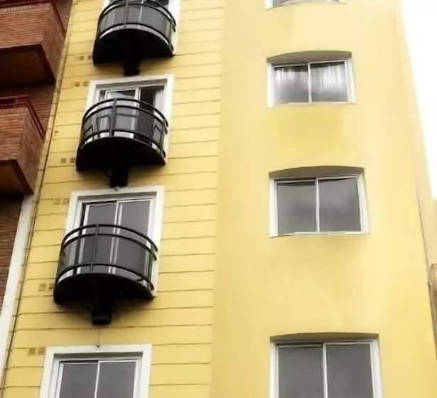 هتل Santiago Building