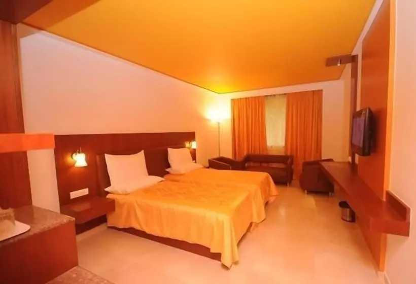 בית מלון כפרי Srinivas Saffron