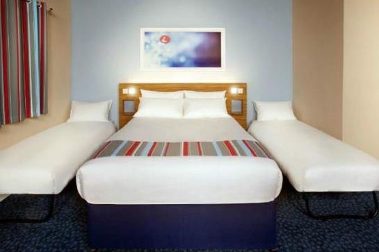 Отель Travelodge Birmingham Halesowen