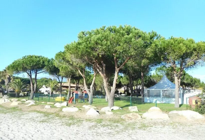 Отель Village De Vacances Marina D Oru