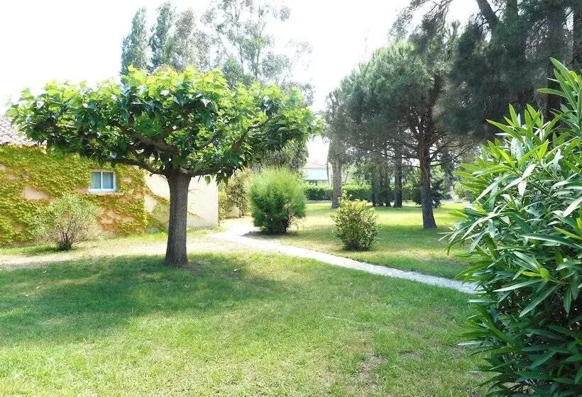 Отель Village De Vacances Marina D Oru