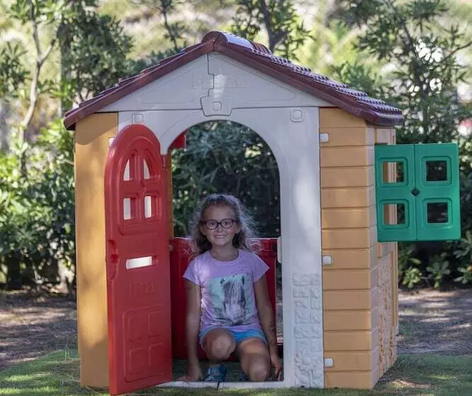 Отель Village De Vacances Marina D Oru