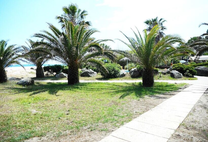 هتل Village De Vacances Marina D Oru