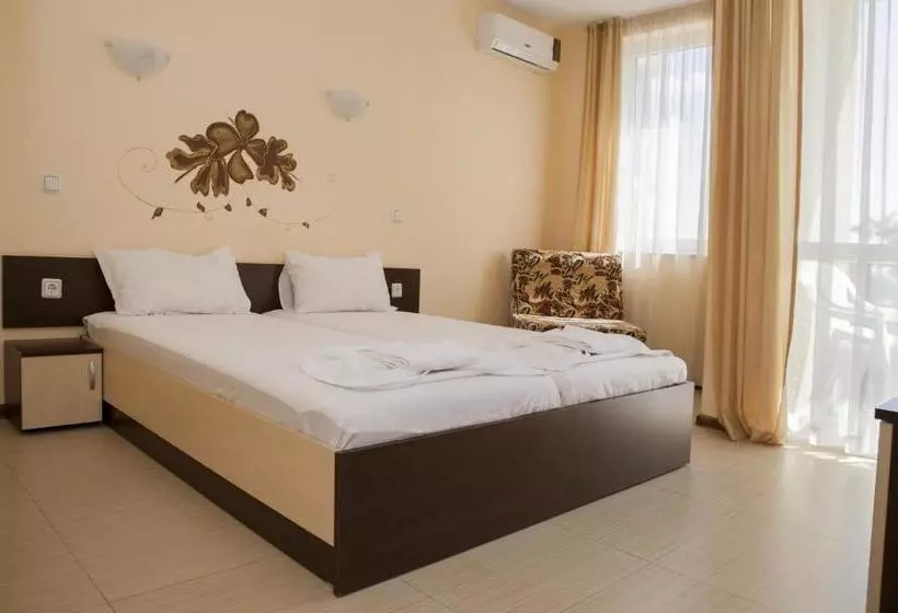 پانسیون Guest House Ivano