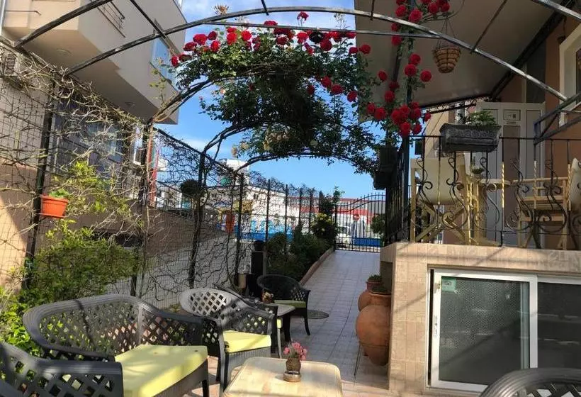 پانسیون Guest House Ivano
