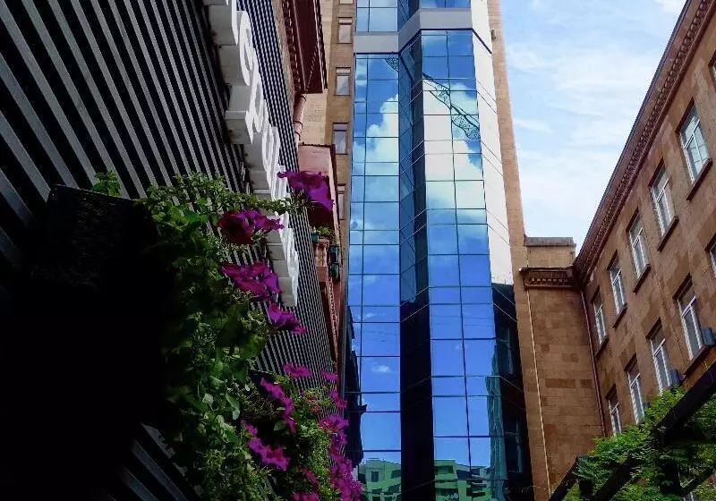 Republica Hotel Yerevan