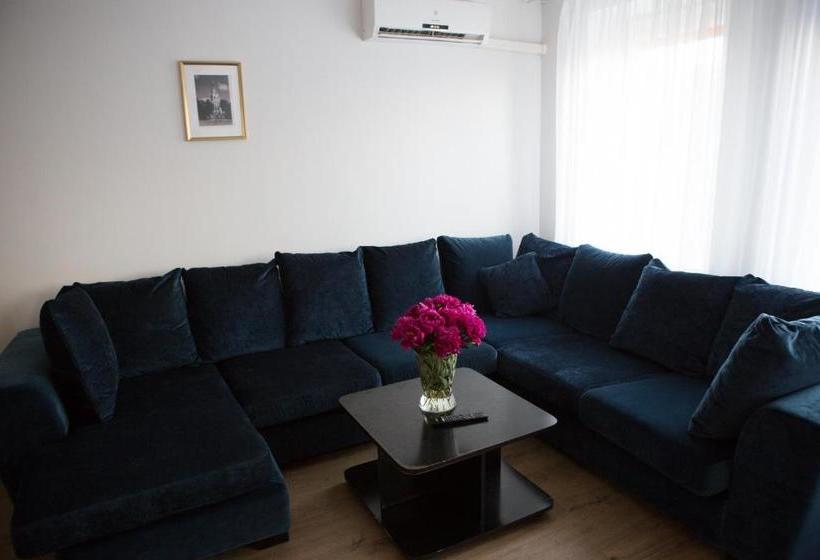 هتل Verslo Klasė Easy To Stay