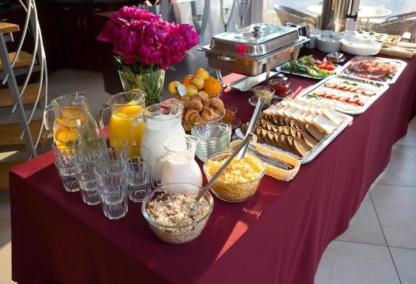 هتل Verslo Klasė Easy To Stay