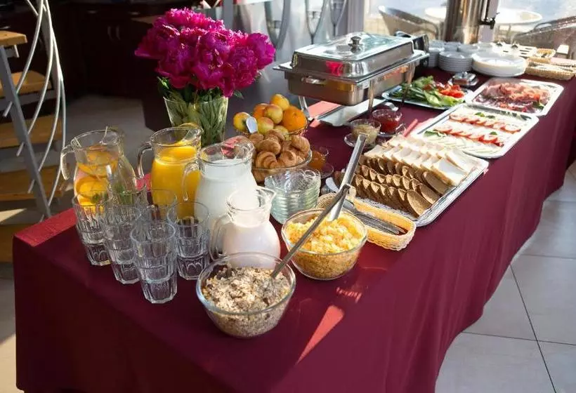 هتل Verslo Klasė Easy To Stay