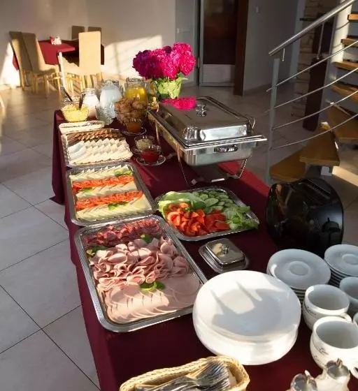 هتل Verslo Klasė Easy To Stay