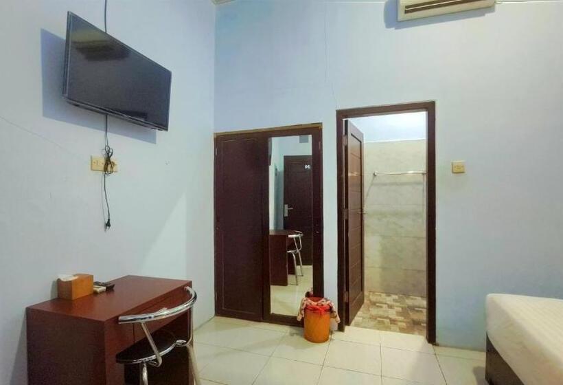 تختخواب و صبحانه Artha Graha Homestay