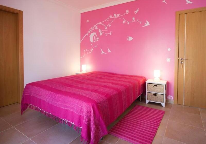 פנסיון Arrifana Guest House