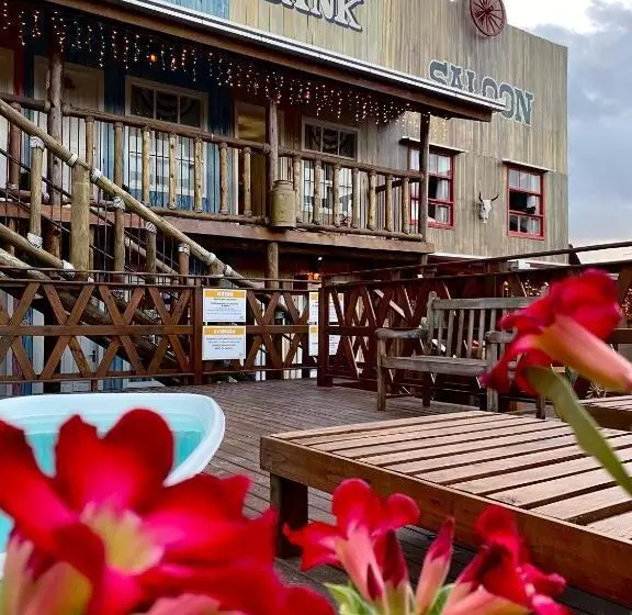 ペンション Pousada Vila Do Cowboy