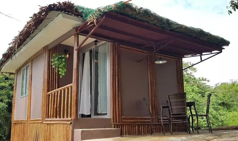 Hotelli Caliraya Ecoville Recreation And Farm Resort