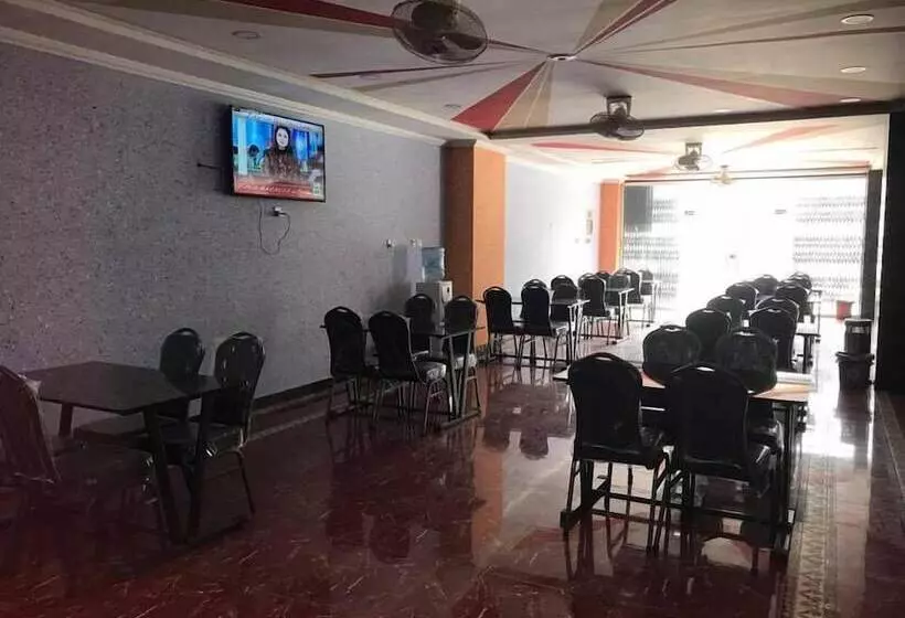 هتل Al Harmain Restaurant