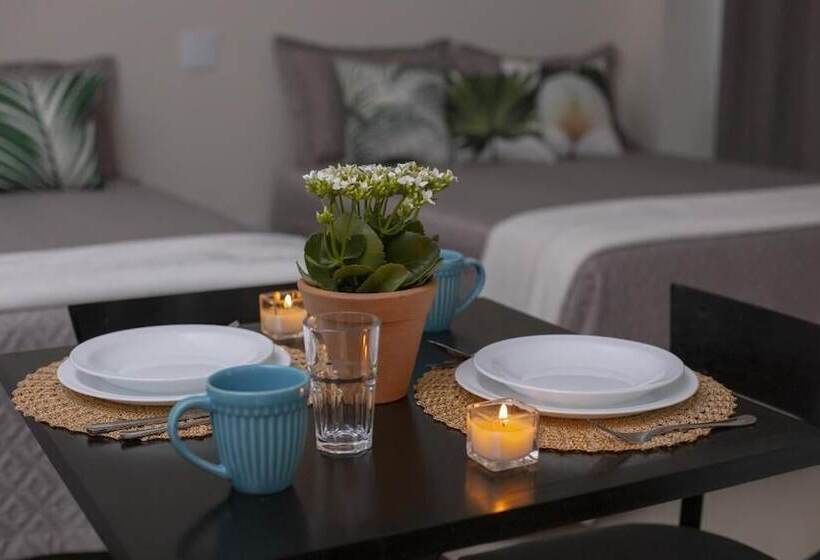 ホテル Amsterdam Suítes