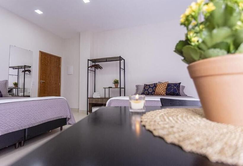 ホテル Amsterdam Suítes