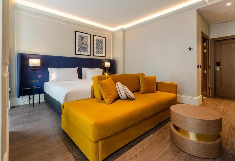 هتل Eurostars Lisboa Baixa