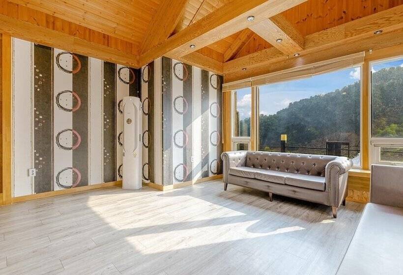 فندق Gapyeong Gaboja Pension