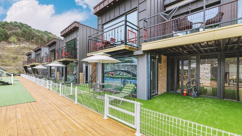 فندق Gapyeong Gaboja Pension