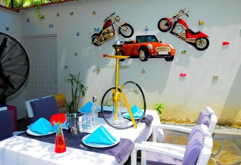 בית מלון כפרי Kemer Port