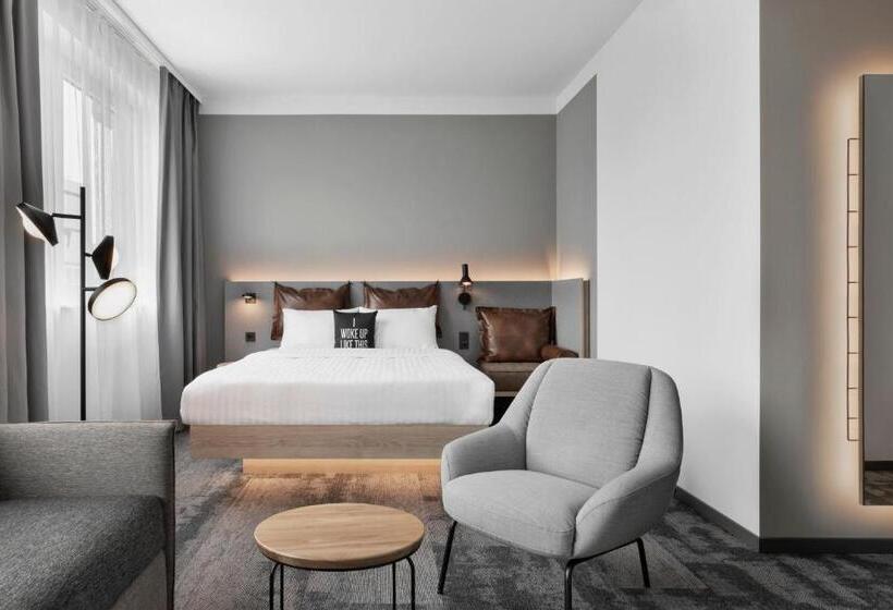 ホテル Moxy Duesseldorf City