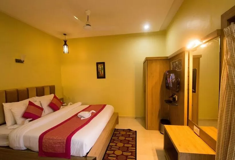 Hotelli Riverfront Resort