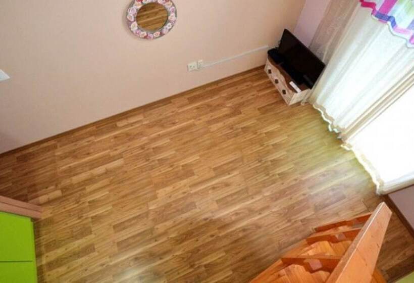 فندق Seocheon Redpungchatiang Pension