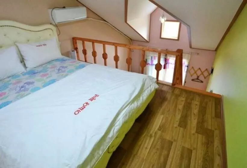 Hotelli Seocheon Redpungchatiang Pension