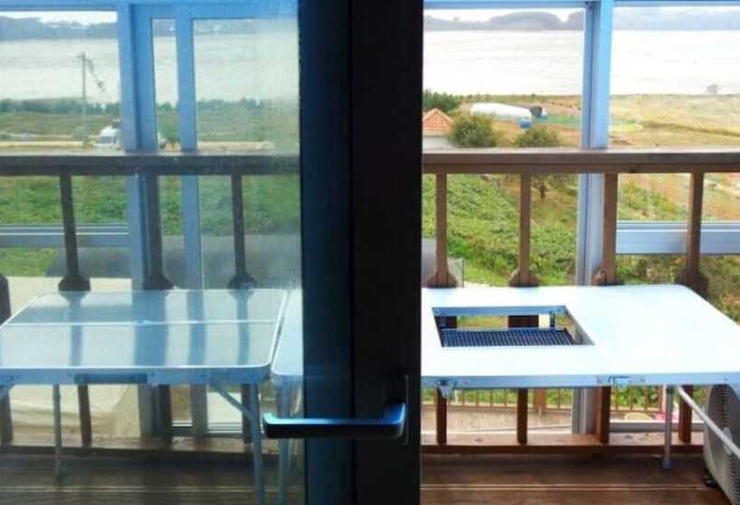 فندق Seocheon Redpungchatiang Pension